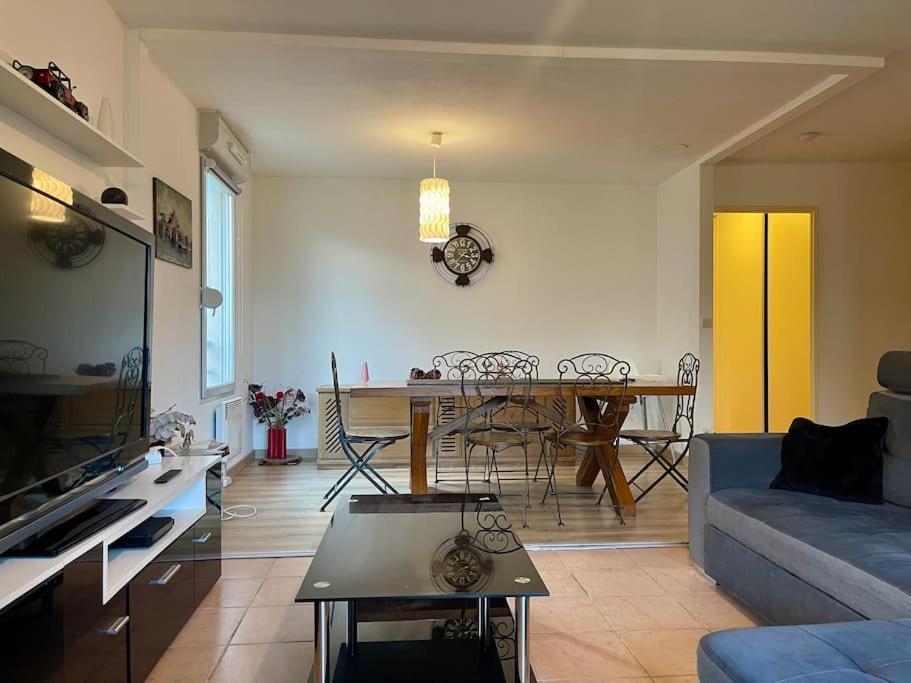 L'Appartement Michelet - Parking Prive Et Gratuit - 2Km Cite Medievale Carcassonne Exteriér fotografie