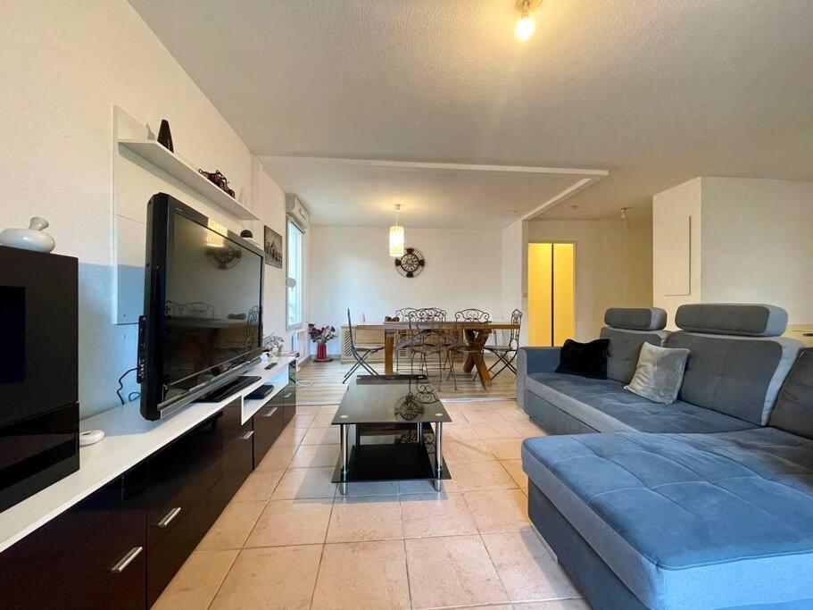 L'Appartement Michelet - Parking Prive Et Gratuit - 2Km Cite Medievale Carcassonne Exteriér fotografie